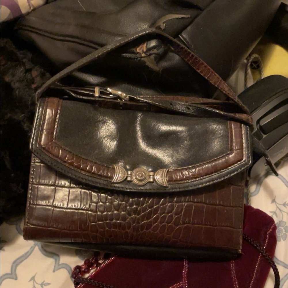 Elegant Black and Brown Crocodile Pattern Women's Bag